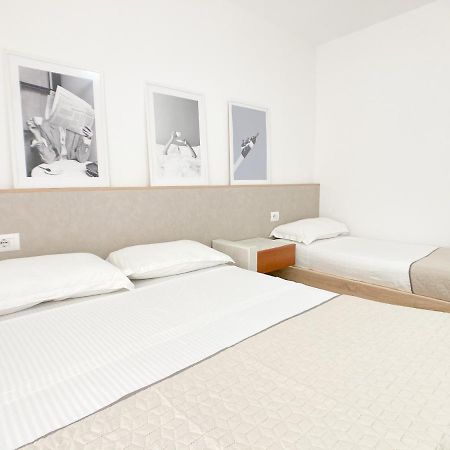 Promo Price September - Home By The Sea 1 Min From The Beach Golem  Luaran gambar
